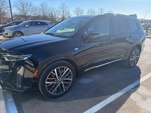 2025 Cadillac XT6 Sport AWD