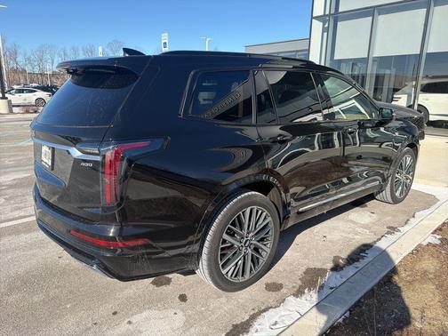 2025 Cadillac XT6 Sport AWD