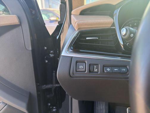 2025 Cadillac XT6 Sport AWD