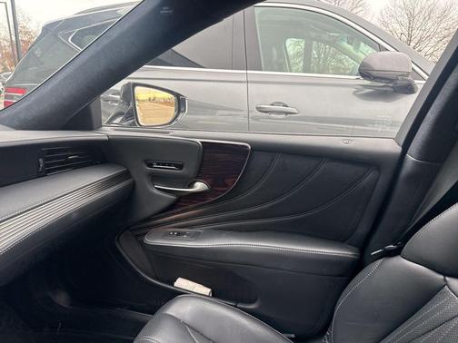 2021 Lexus LS 500 Base