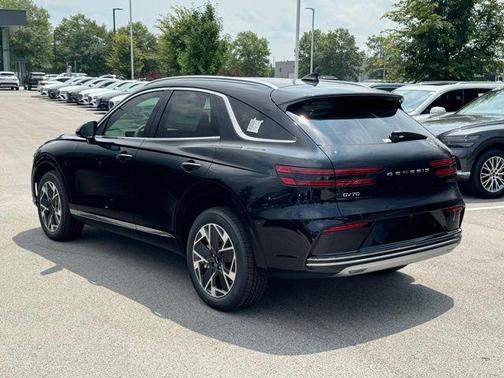 2026 Genesis GV70 2.5T