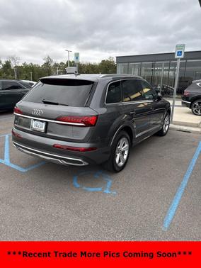 2020 Audi Q7 45 Premium