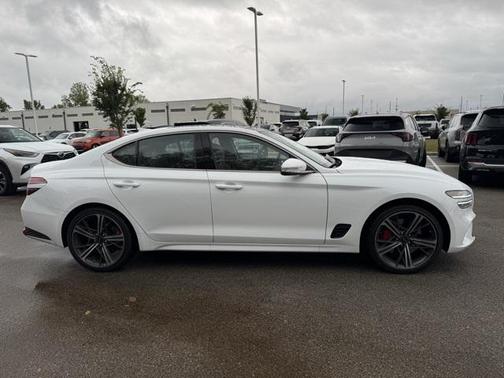 2025 Genesis G70 3.3T AWD Sport Advanced