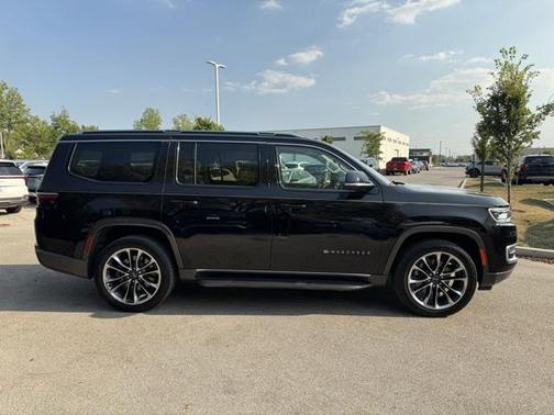 2022 Jeep Wagoneer Series II 4x4