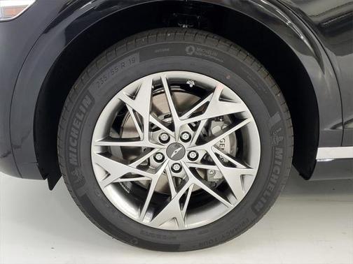 2025 Genesis GV70 2.5T AWD
