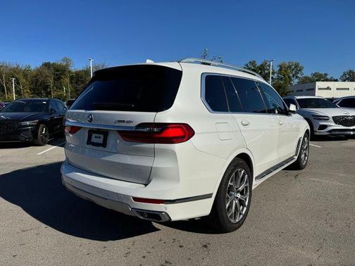 2020 BMW X7 xDrive40i