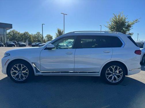 2020 BMW X7 xDrive40i