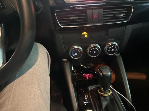 2016 Mazda CX-5 Sport