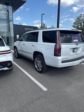2019 Cadillac Escalade Premium Luxury