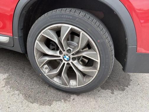 Melbourne Red Metallic 2015 BMW X4 xDrive28i