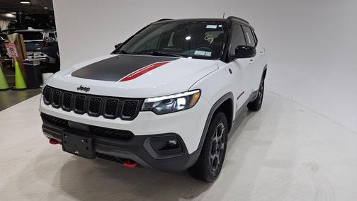 2023 Jeep Compass Trailhawk