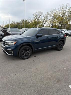2021 Volkswagen Atlas Cross Sport 3.6L V6 SE w/Technology R-Line