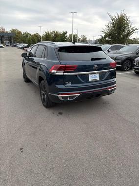 2021 Volkswagen Atlas Cross Sport 3.6L V6 SE w/Technology R-Line