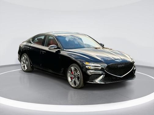 2025 Genesis G70 2.5T AWD