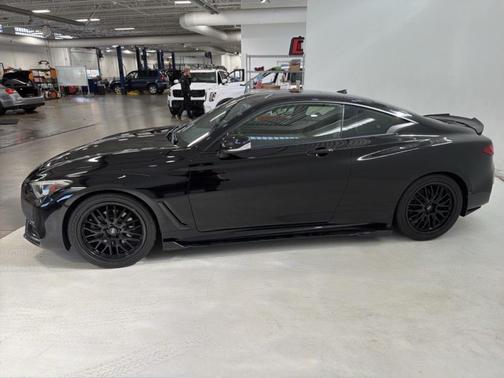 2019 INFINITI Q60 3.0T LUXE