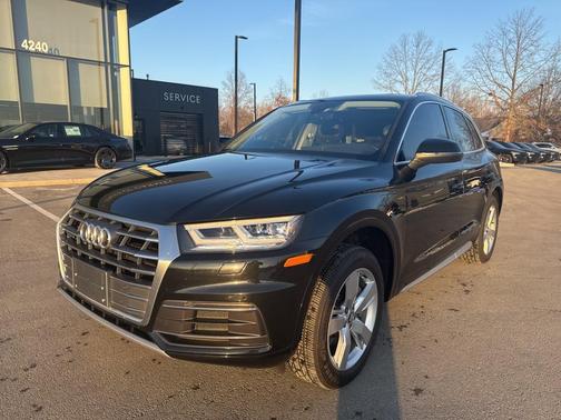 2018 Audi Q5 2.0T Premium Plus