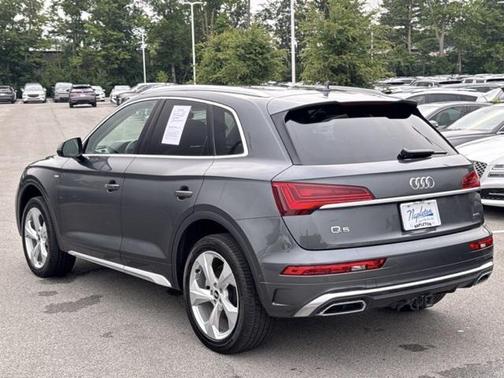 2022 Audi Q5 45 S line Prestige