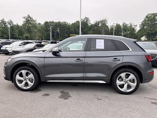 2022 Audi Q5 45 S line Prestige
