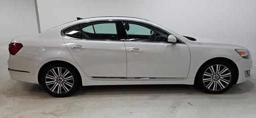 2014 Kia Cadenza Premium