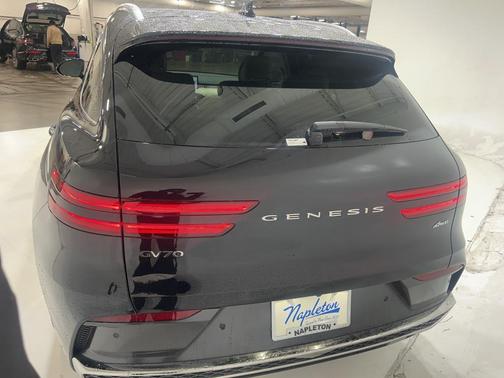 2026 Genesis GV70 2.5T Select