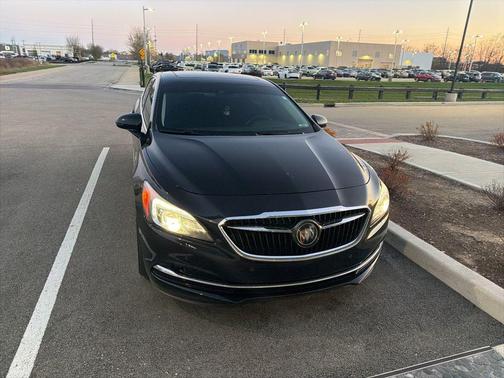 Black Onyx 2017 Buick LaCrosse Premium