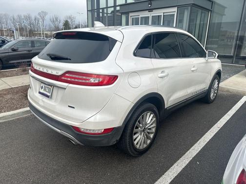 2019 Lincoln MKC Standard