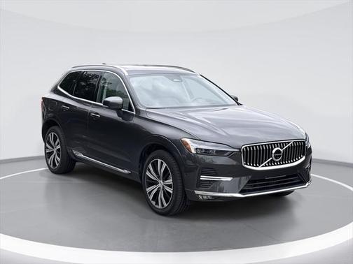 2022 Volvo XC60 B5 Inscription