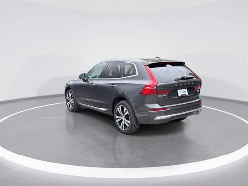 2022 Volvo XC60 B5 Inscription