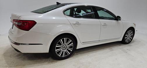 2014 Kia Cadenza Premium