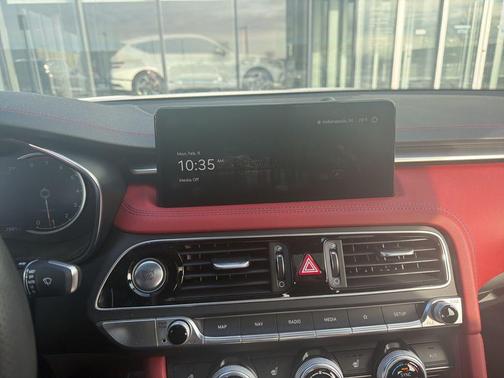 2023 Genesis G70 2.0T AWD