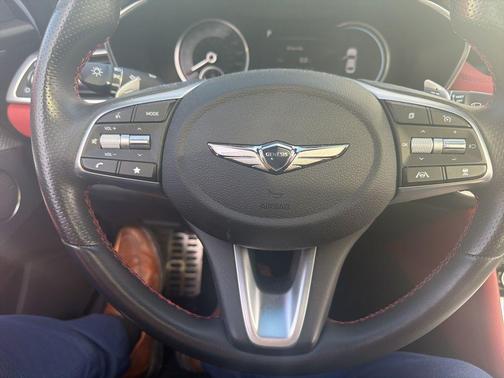 2023 Genesis G70 2.0T AWD