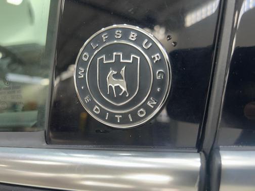 2017 Volkswagen Tiguan 2.0T Wolfsburg Edition