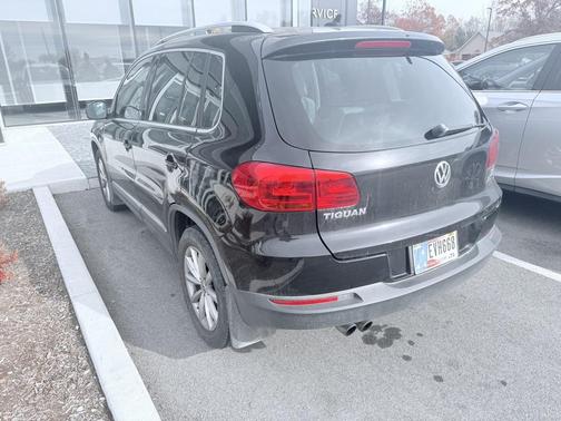 2017 Volkswagen Tiguan 2.0T Wolfsburg Edition
