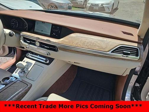 2022 Genesis G90 Premium