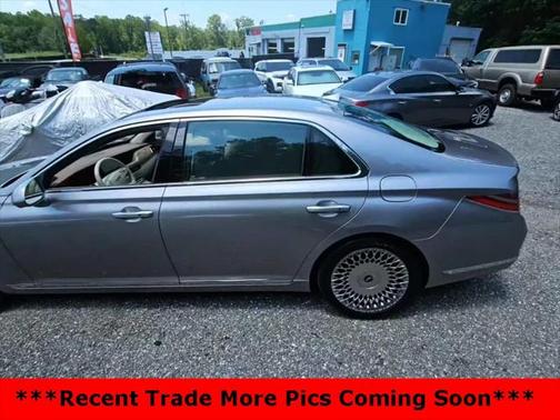 2022 Genesis G90 Premium