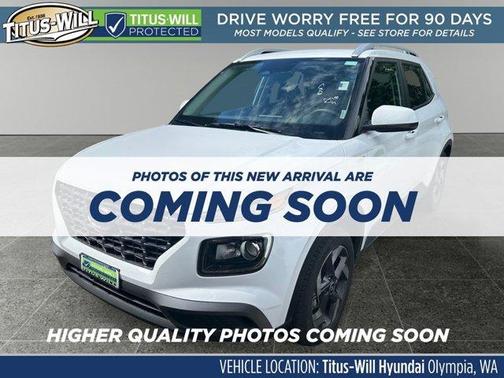 Lunar White 2025 Hyundai VENUE SEL