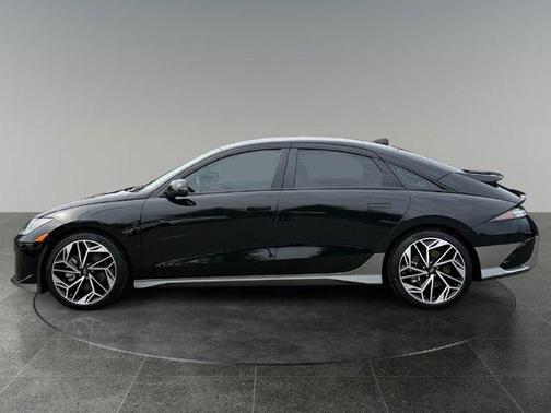 Onyx Black 2023 Hyundai IONIQ 6 SEL