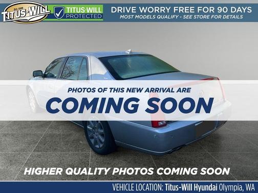 Radiant Silver Metallic 2011 Cadillac DTS Premium