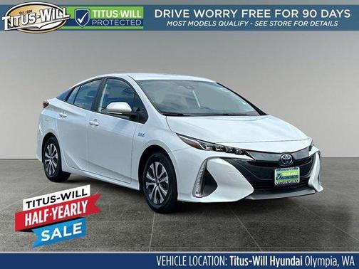 Pearl 2022 Toyota Prius Prime XLE