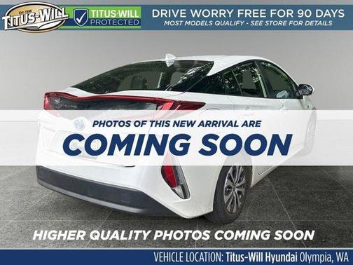 Pearl 2022 Toyota Prius Prime XLE