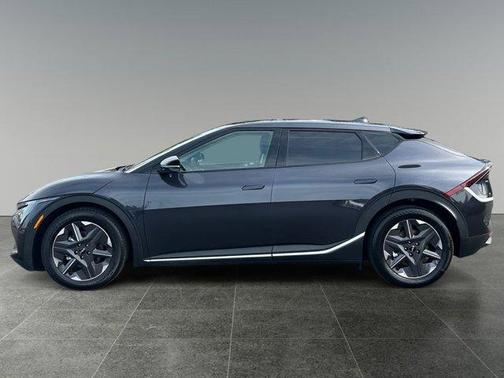 Metal 2025 Kia EV6 Light