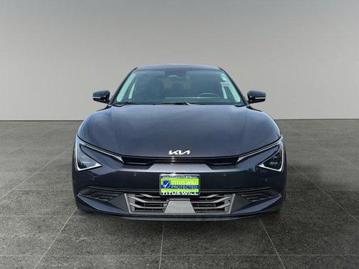 Metal 2025 Kia EV6 Light