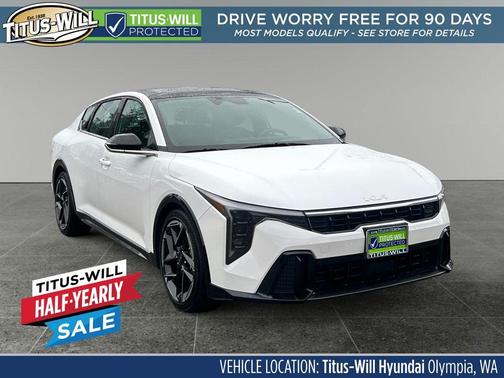Snow White Pearl 2025 Kia K4 GT-Line