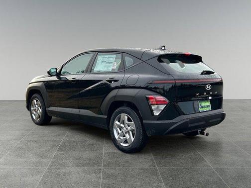 2025 Hyundai KONA SE