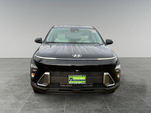 2025 Hyundai KONA SE