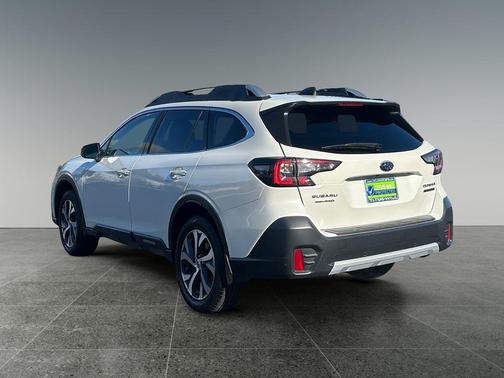 2021 Subaru Outback Touring XT