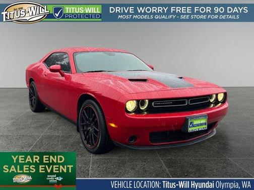 2015 Dodge Challenger SXT