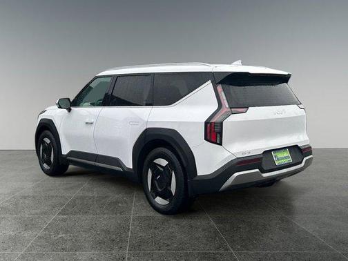 2025 Kia EV9 Wind