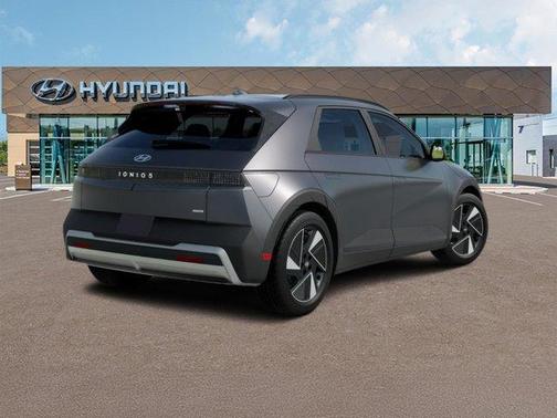 2025 Hyundai IONIQ 5 SEL