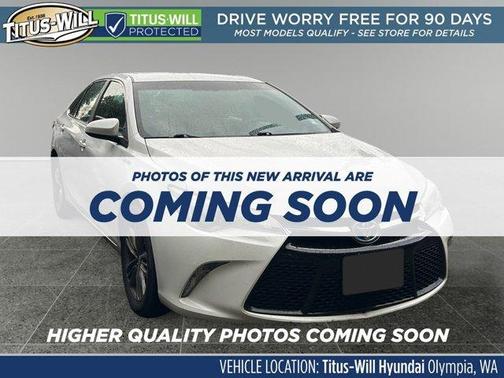 2016 Toyota Camry Hybrid LE